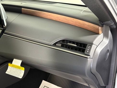 New 2025 Lexus ES 350 w/ Premium Package image 31