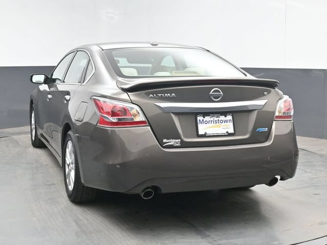 Used 2014 Nissan Altima 2.5 S w/ Sport Value Package FWD image 12