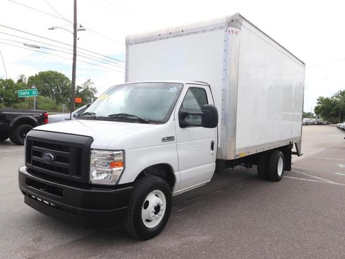 Used 2023 Ford E-350 and Econoline 350 Super Duty w/ Power Windows & Locks Group image 5