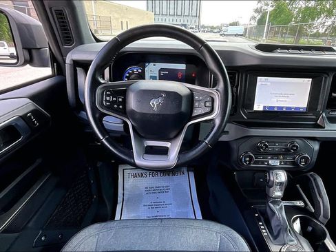 Used 2023 Ford Bronco Big Bend w/ Sasquatch Package AWD/4WD image 5