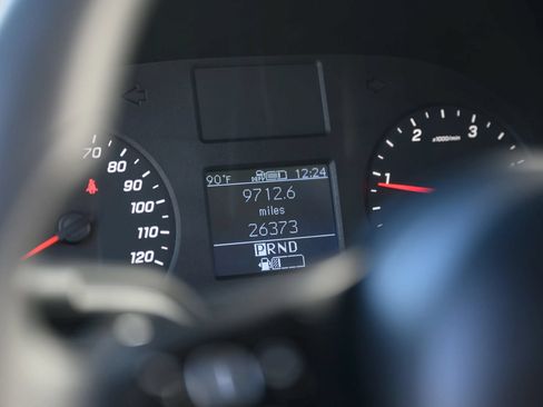 Used 2019 Mercedes-Benz Sprinter 170 image 49