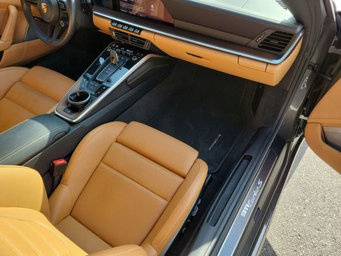Certified 2023 Porsche 911 Turbo S AWD/4WD image 18
