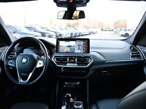 Used 2024 BMW X4 xDrive30i image 16