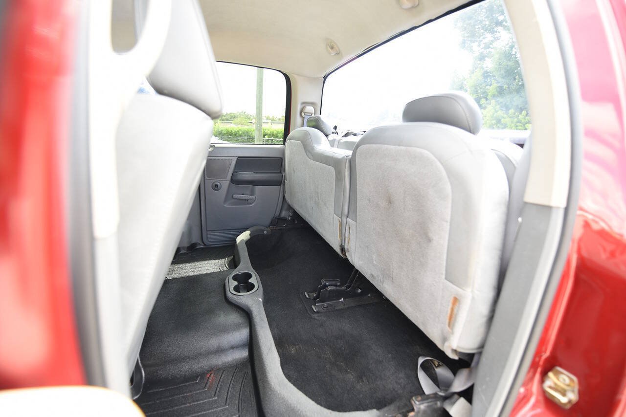 Used 2007 Dodge Ram 1500 Truck SLT RWD image 11