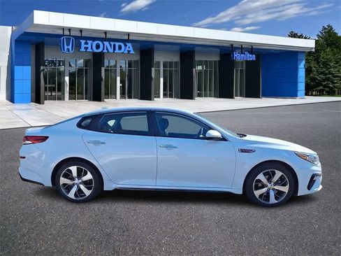 Used 2020 Kia Optima S image 9