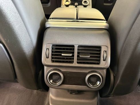 Used 2018 Land Rover Range Rover Velar R-Dynamic HSE image 23