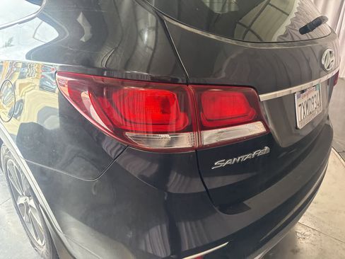 Used 2017 Hyundai Santa Fe SE w/ SE Premium Package 02 image 10