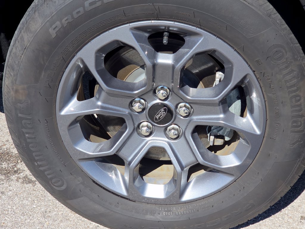 Used 2025 Ford Maverick XLT w/ Equipment Group 301A AWD/4WD image 18