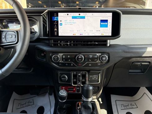 Used 2025 Jeep Wrangler Unlimited Sport S 4xe image 30