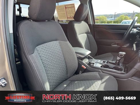 Used 2025 Ford Ranger XLT w/ Advanced Towing Package image 26