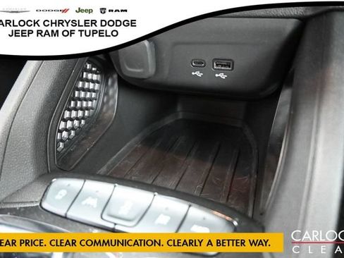 Used 2025 Chevrolet TrailBlazer RS w/ Driver Confidence Package AWD/4WD image 23