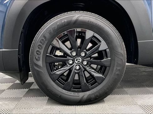 Used 2025 MAZDA CX-50 AWD 2.5 Hybrid w/ Premium Pkg image 10