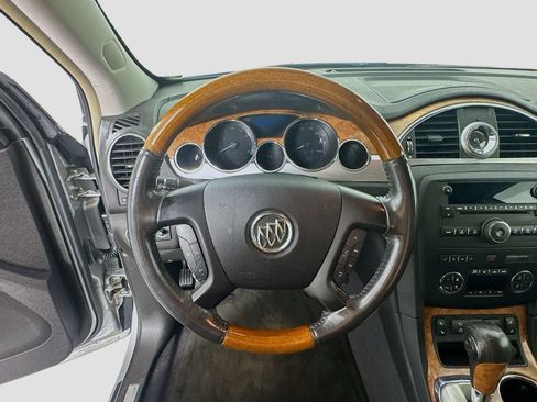 Used 2010 Buick Enclave CXL FWD image 11
