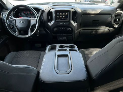 Used 2019 Chevrolet Silverado 1500 Custom Trail Boss w/ Custom Convenience Package AWD/4WD image 14