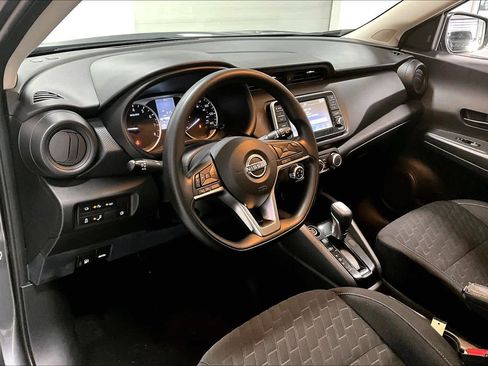 Used 2022 Nissan Kicks S image 2