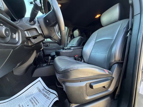 Used 2022 RAM 3500 Tradesman w/ Max Tow Package image 8