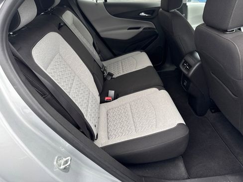 Used 2022 Chevrolet Equinox LT FWD image 16