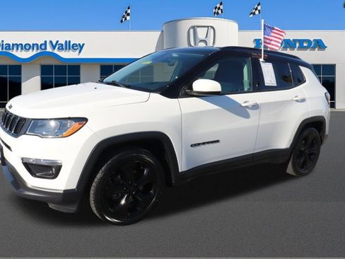 Used 2019 Jeep Compass Altitude image 3