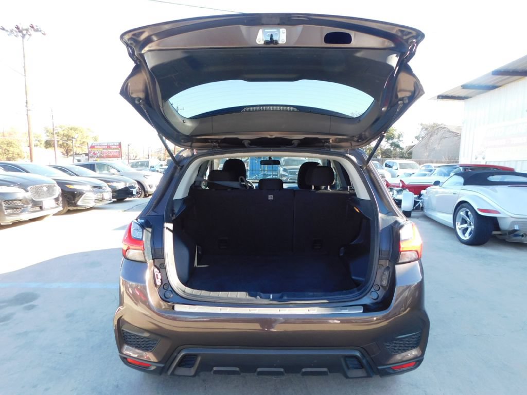 Used 2020 Mitsubishi Outlander Sport ES FWD image 15