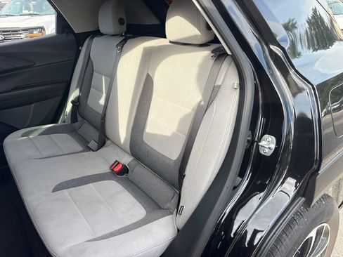 Used 2025 Chevrolet TrailBlazer LT AWD/4WD image 11