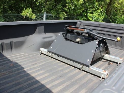 Used 2000 Ford F350 XL image 16