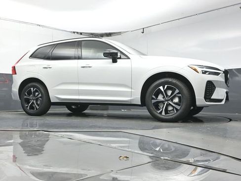 New 2026 Volvo XC60 B5 Core image 33