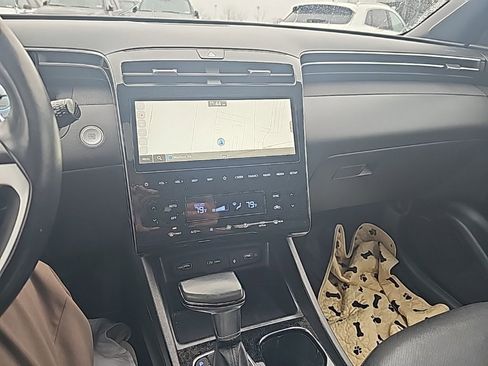 Used 2023 Hyundai Santa Cruz Limited image 12