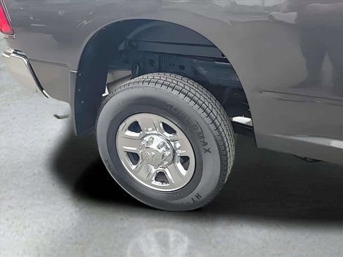 Used 2017 RAM 2500 SLT w/ Snow Chief Group AWD/4WD image 31