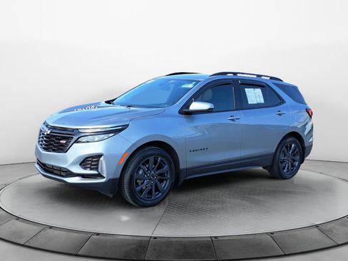 Used 2024 Chevrolet Equinox RS FWD image 3
