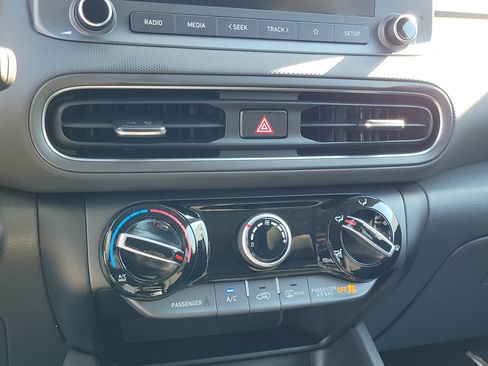 Used 2023 Hyundai Kona SEL w/ Cargo Package image 27