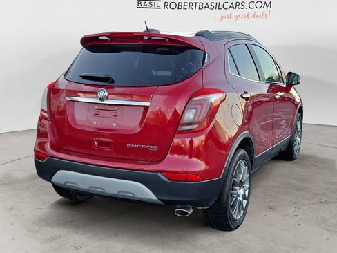 Used 2019 Buick Encore Sport Touring image 5