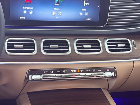 New 2026 Mercedes-Benz GLE 350 4MATIC image 37