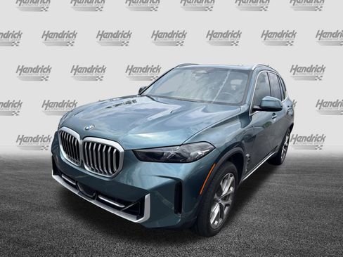 Used 2024 BMW X5 sDrive40i w/ Parking Assistance Package RWD image 8