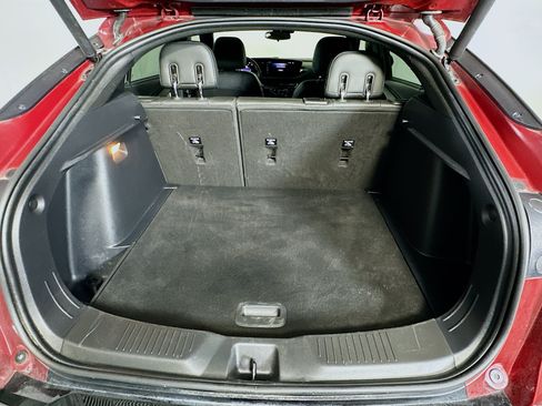 Used 2025 Buick Envista Sport Touring w/ Convenience I Package FWD image 28