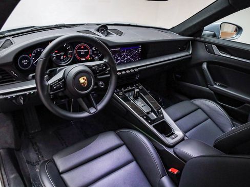 Used 2024 Porsche 911 Carrera 4S image 4