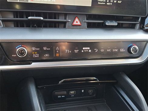 Used 2023 Kia Sportage SX Prestige image 16