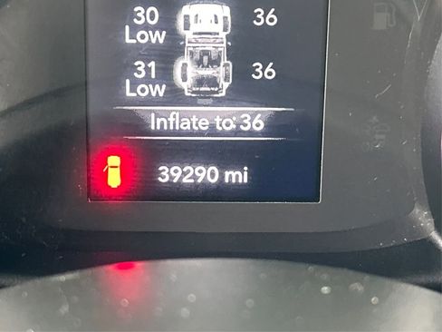 Certified 2022 Jeep Wrangler Unlimited Sport image 37