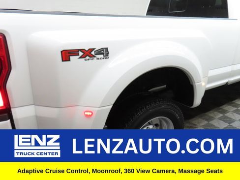 Used 2020 Ford F450 Platinum w/ FX4 Off-Road Package AWD/4WD image 44