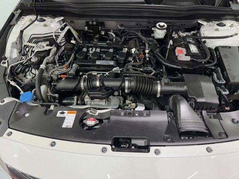 Used 2019 Honda Accord EX image 42