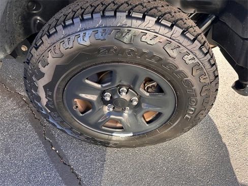 Used 2021 Jeep Wrangler Unlimited Sport image 25