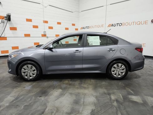 Used 2019 Kia Rio S image 12