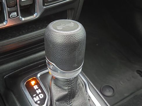 Used 2021 Jeep Wrangler Unlimited Sport image 22