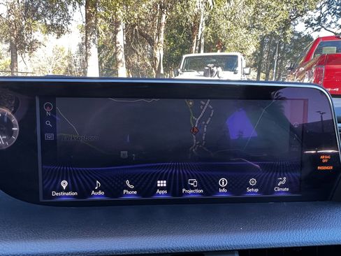 Certified 2021 Lexus ES 300h Ultra Luxury w/ Accessory Package 2 image 22