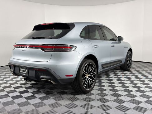 Certified 2024 Porsche Macan AWD/4WD image 10