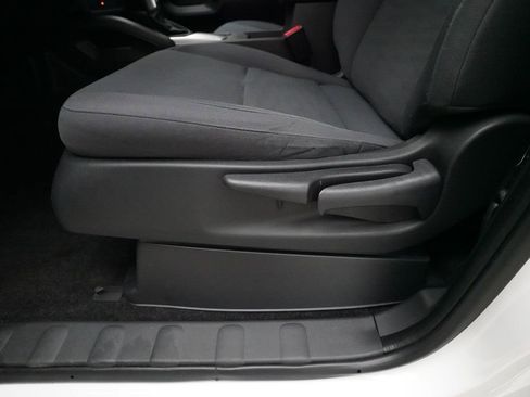 Used 2022 Nissan Frontier S w/ Technology Package AWD/4WD image 28