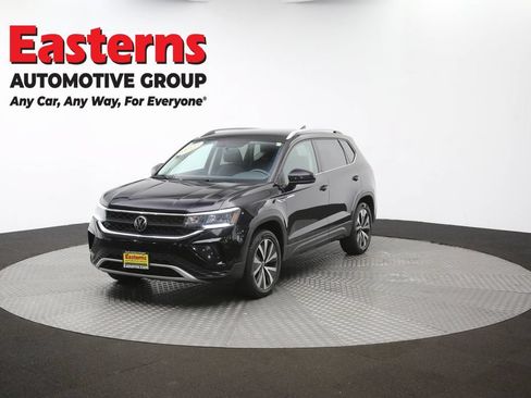 Used 2022 Volkswagen Taos SE AWD/4WD image 51