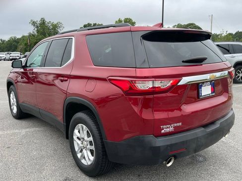 Used 2019 Chevrolet Traverse LT FWD image 17