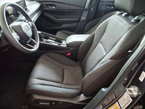 Certified 2023 Honda Accord EX image 15