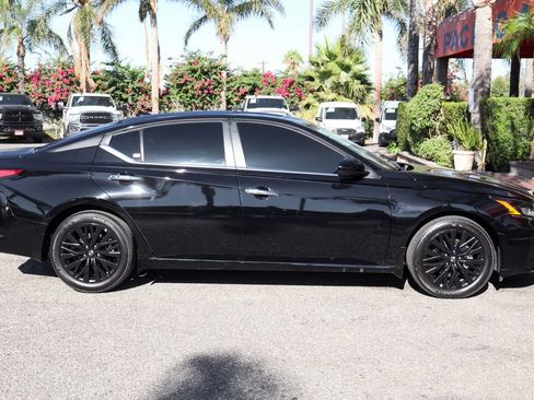 Used 2025 Nissan Altima 2.5 SV w/ SV Special Edition Package FWD image 10