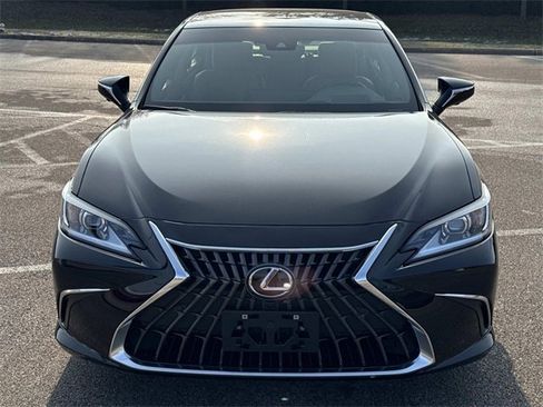 Certified 2025 Lexus ES 350 Luxury image 2
